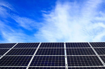 Wieland Vilter über die Zukunft der Solarenergie: Photovoltaik und Solardachziegel im Fokus